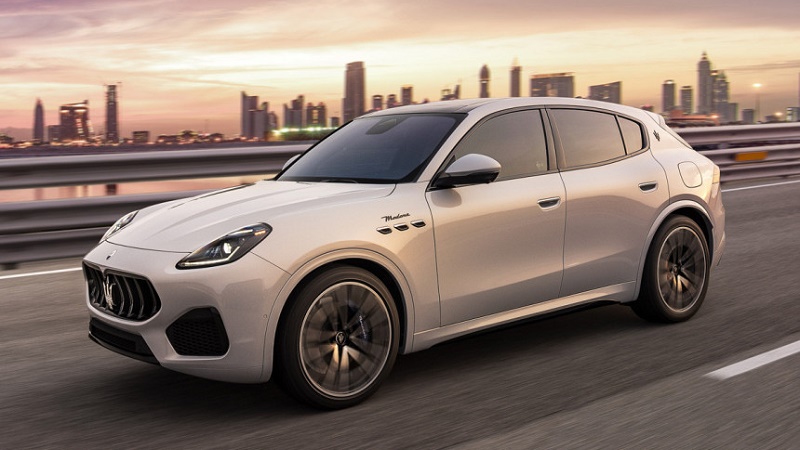 В комплектацию Maserati Grecale вошли премиальные шины Continental