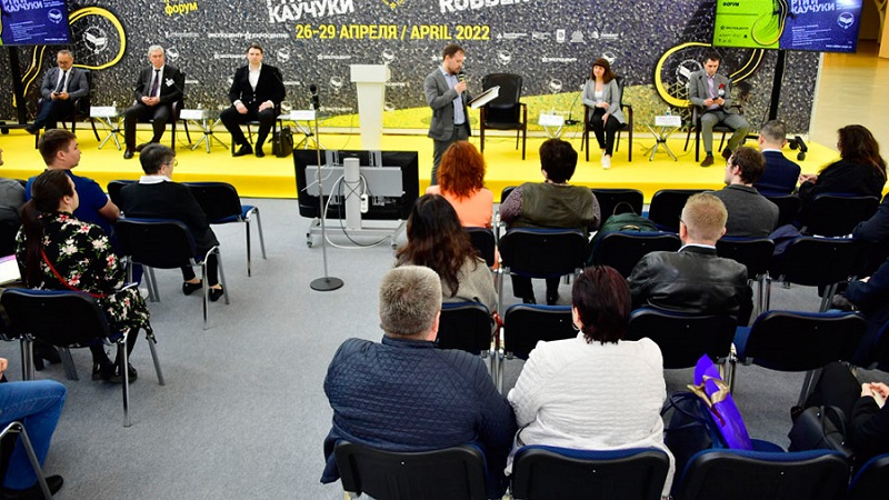 Российские компании начнут выпускать авиашины в рамках импортозамещения