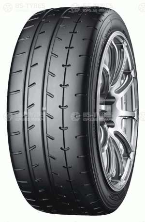 Yokohama Advan A052 245/40 R17 95W