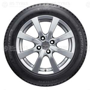 Michelin X-Ice 3 235/40 R18 95H