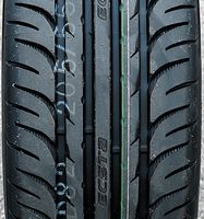 Kumho Ecsta SPT